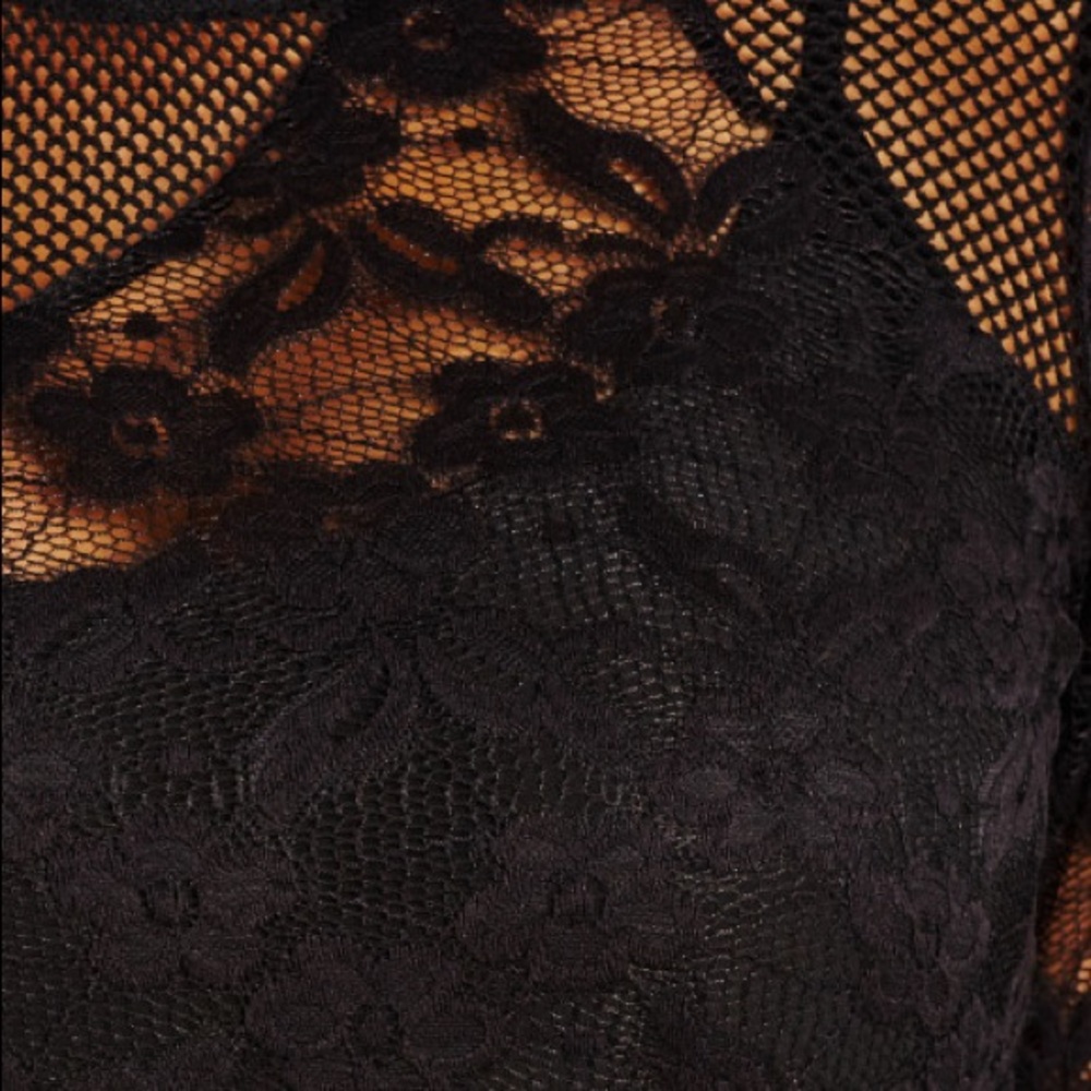 City Chic lace dress - Picture 5 of 7